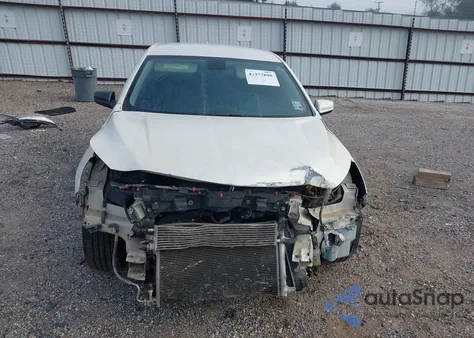 2013 Chevrolet Malibu Eco из США, поврежденный, VIN 1G11D5RR1DF101308